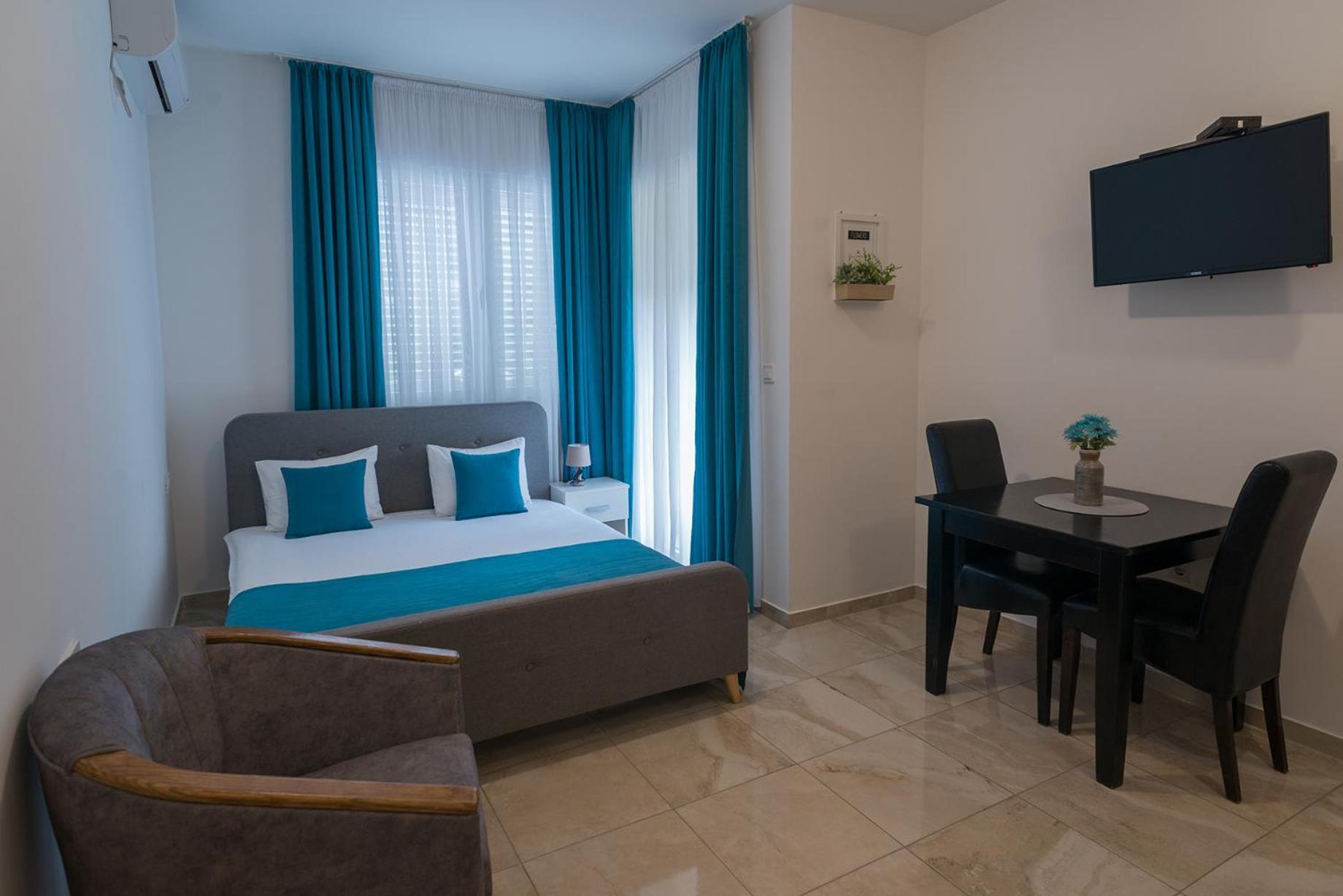 Apartments Sunrise Херцег Нови Екстериор снимка