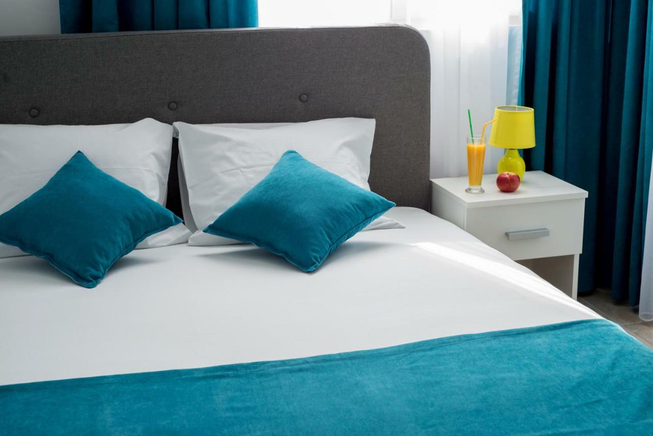 Apartments Sunrise Херцег Нови Екстериор снимка