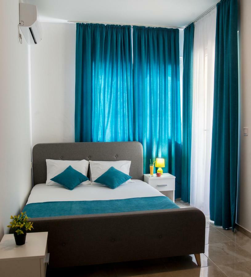 Apartments Sunrise Херцег Нови Екстериор снимка